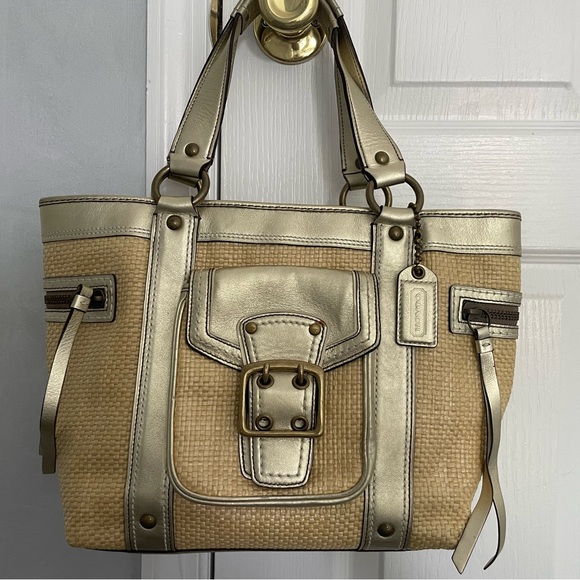 Genuine Coach Straw Handbag - Picture 3 of 10